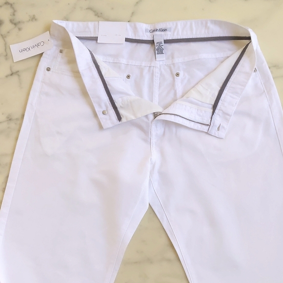 NWT. Calvin Klein Men's Linen and Cotton Straight Fit Pants. - Picture 3 of 6